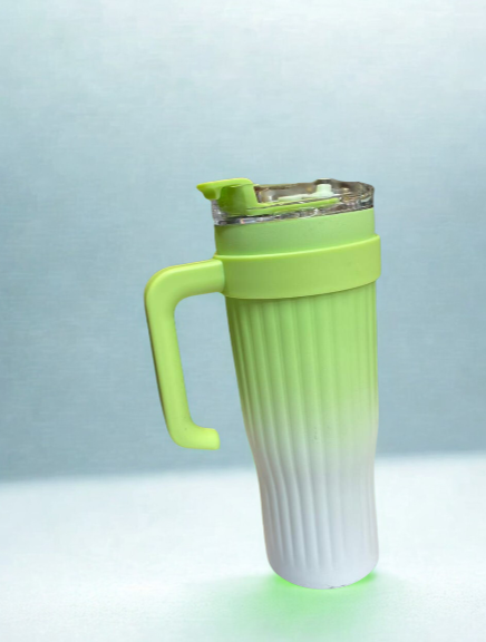 Gradient Green Premium 750ml Travel Tumbler with Leak‑Proof Lid & Straw